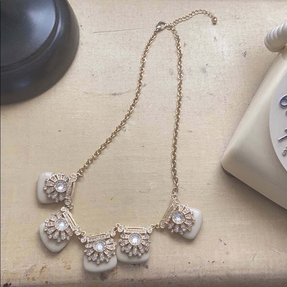 Vintage Style Jeweled Necklace